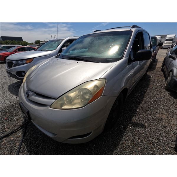 TOYOTA SIENNA 2006 T-DONATION