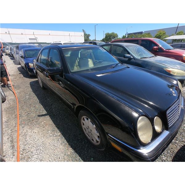 MERZ E CLASS 1997 T-DONATION