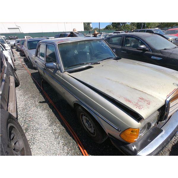 MERZ 300 1983 T-DONATION