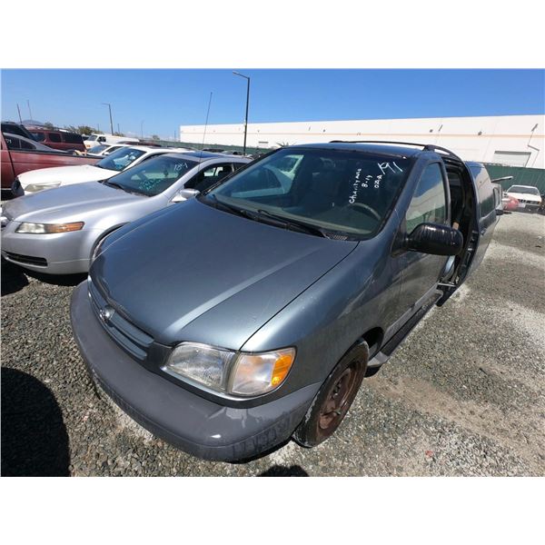 TOYOTA SIENNA 1998 T-DONATION