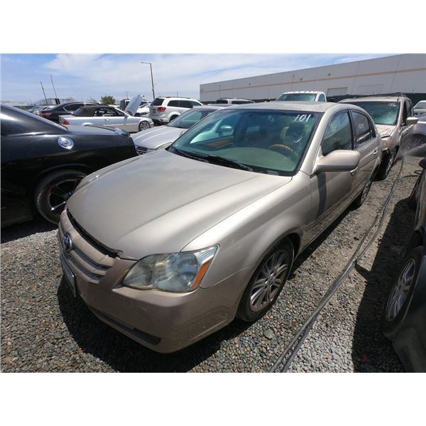 TOYOTA AVALON 2007 T