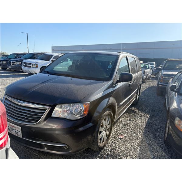 CHRYSLER T&C 2015 T