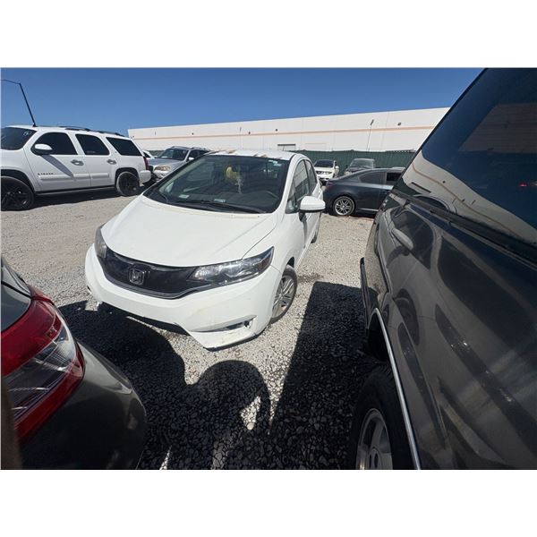 HONDA FIT 2018 ADT/SALV/2DAYS