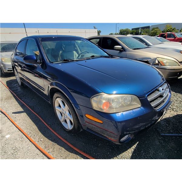 NISSAN MAXIMA 2002 ADT-DONATION