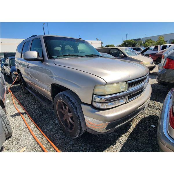 CHEVY TAHOE 2002 T-DONATION