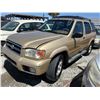 Image 2 : NISSAN PATHFINDER 2004 T