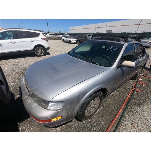 NISSAN MAXIMA 1996 T-DONATION