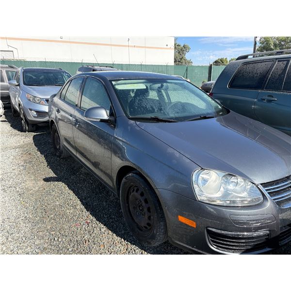 VOLKS JETTA 2010 T-DONATION