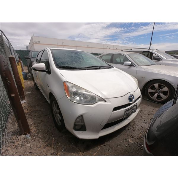 TOYOTA PRIUS C 2013 ADT-DONATION