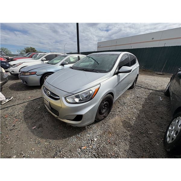 HYUNDAI ACCENT 2015 SALV/T