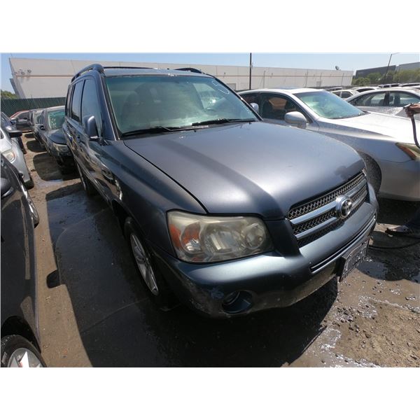 TOYOTA HIGHLANDER 2006 ADT-DONATION