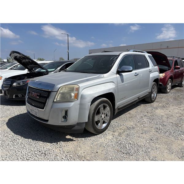 GMC TERRAIN 2012 T-2 Days