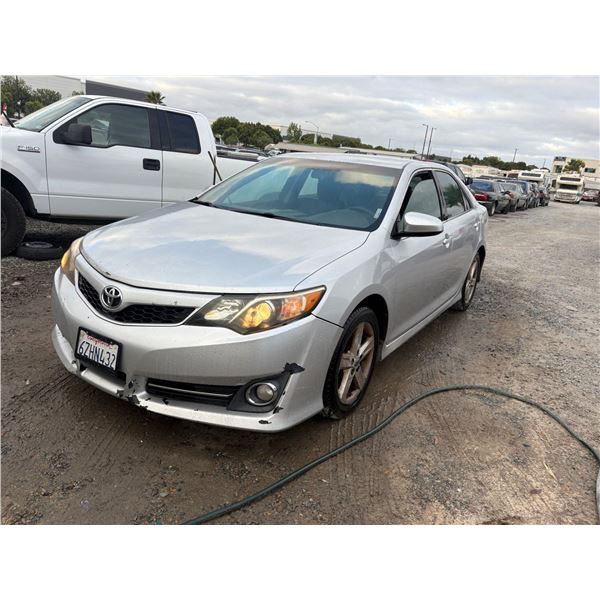 TOYOTA CAMRY 2013 T