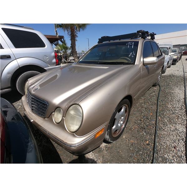 MERZ E CLASS 2001 T-DONATION