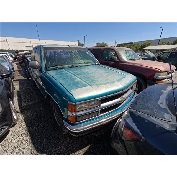 CHEVY GMT 400 1994 O/S T-DONATION