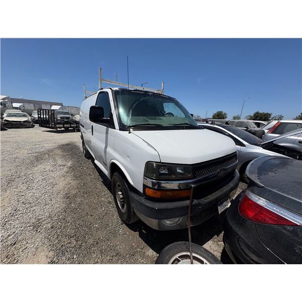 CHEVY EXPRESS 2005 ADT-DONATION