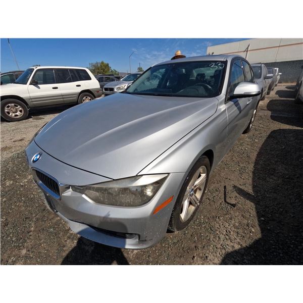 BMW 328I 2013 T-DONATION