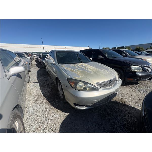 TOYOTA CAMRY 2003 T