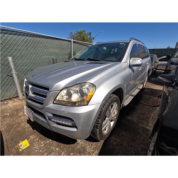 MERZ GL CLASS 2010 T-DONATION