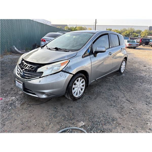 NISSAN VERSA NOTE 2014 SALV/T