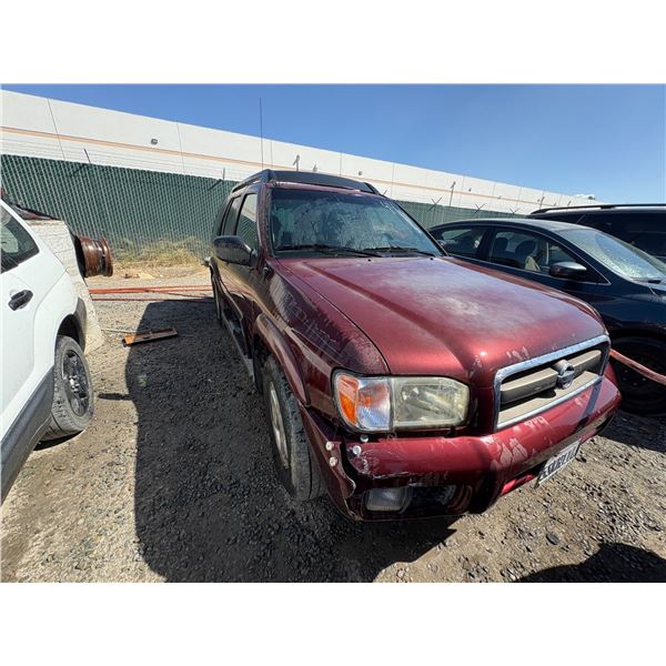 NISSAN PATHFINDER 2002 T