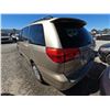 Image 4 : TOYOTA SIENNA 2004 T-DONATION