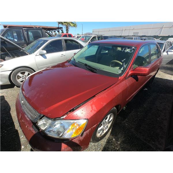 TOYOTA AVALON 2001 SALV T/DONATION