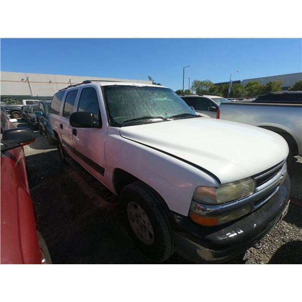 CHEVY SUBURBAN 2004 ADT-DONATION