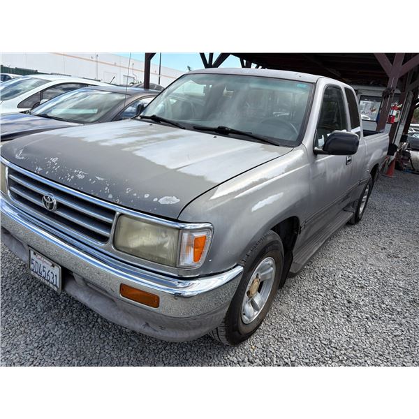 TOYOTA T100 1995 T