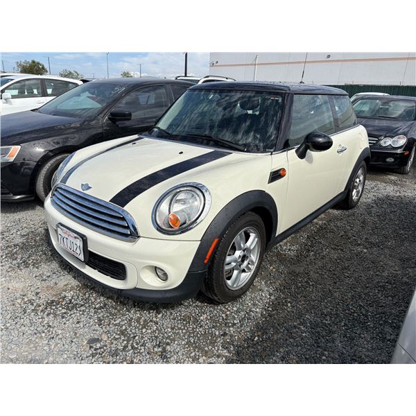 MINI HARDTOP 2011 T