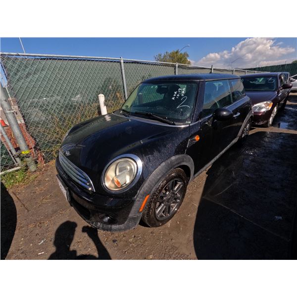MINI HARDTOP 2011 T-DONATION