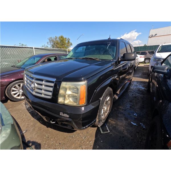 CADILLAC ESCALADE 2003 SALV T/DONATION