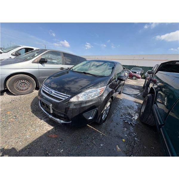 FORD FIESTA 2012 O/S-T-SALV
