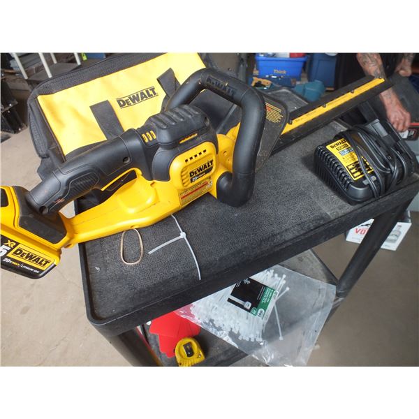Dewalt 20 Volt Max Hedge Clippers