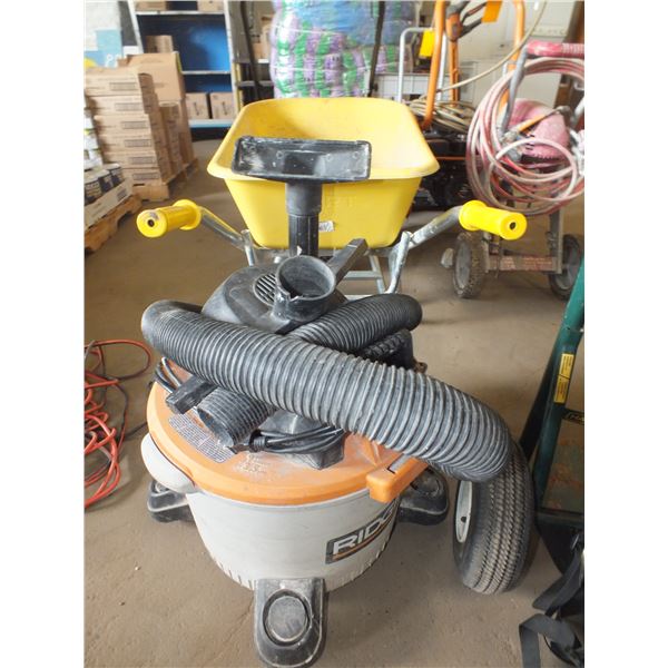 Ridgid 9 gal Shop Vac w/ Attachments