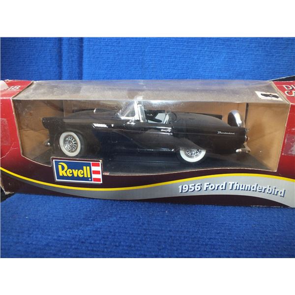 Revell 1956 Ford Thunderbird