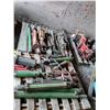 Image 2 : (2) Pallets Hydraulic Rams