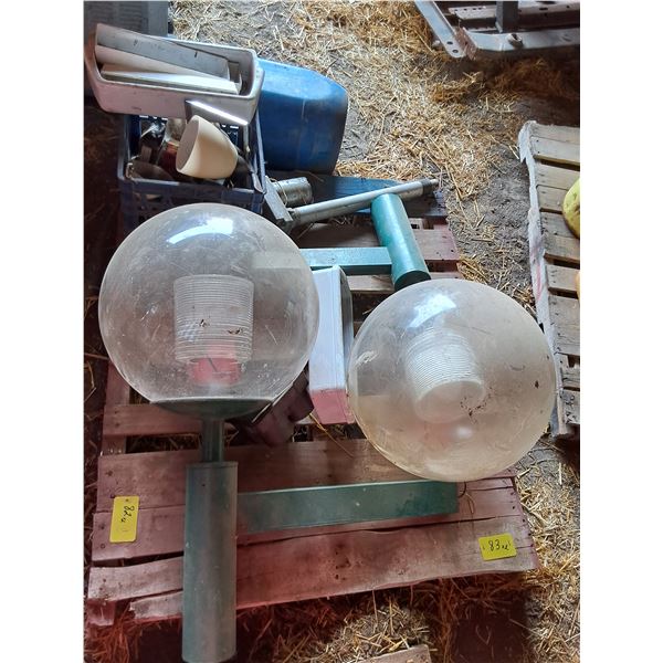 (2) Pallets Misc. Electronics, Lamps, Level, Tools