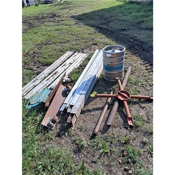 Aluminum Pallet Rack Supports, Beer Keg, Aluminum Trench Supports, Misc.
