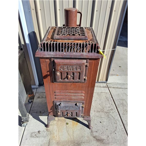 Vintage Jewel Wood Burning Stove - 21x21x45"