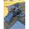 Image 1 : Craftsman LTX1000 Garden Tractor w/42" Mower & Bagger Attachment