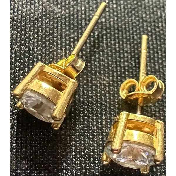18K Yellow Gold Stud Earrings with 4mm Round Moissanite Stones