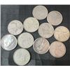 Image 1 : 11 Canadian .800 Silver Quarters, 64g Total, 1.65 Troy Oz Silver