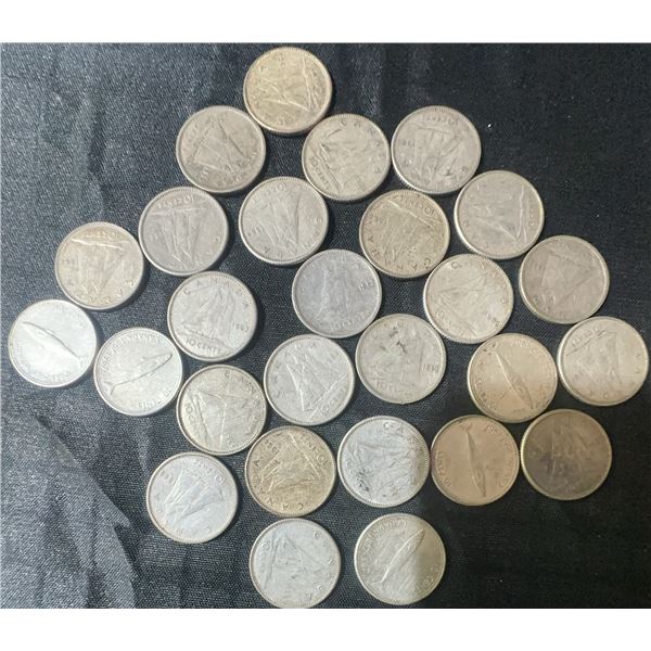 27 Canadian .800 Silver Dimes, 63g, 1.62 Troy Ounces