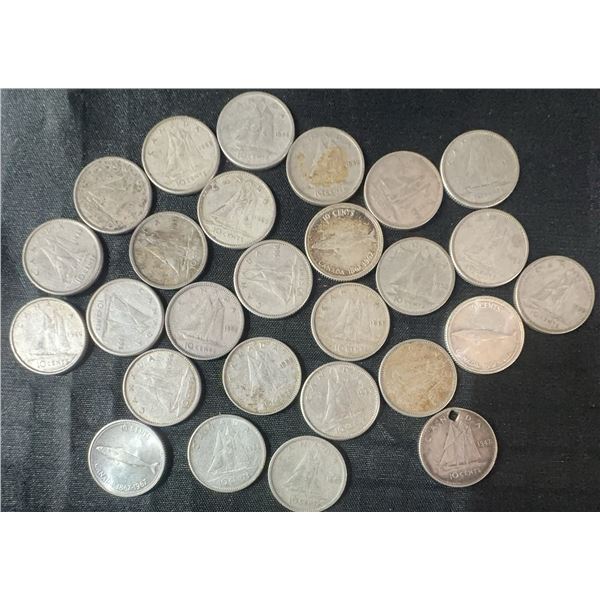 27 Canadian .800 Silver Dimes, 63g Total Weight
