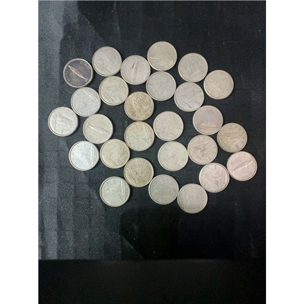 27 Canadian .800 Silver Dimes, 63g Total Weight
