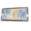 Image 2 : 2002 Bank of Canada $5 Polymer Note ANU6957077 in Case
