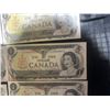 Image 7 : 14 Canadian $1 Banknotes, 1954-1967, Queen Elizabeth II