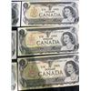 Image 5 : 18 Canadian $1 Banknotes, 1954 Series, Queen Elizabeth II