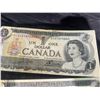 Image 10 : 12 Bank of Canada $1 Notes, 1954 Series, Mixed Serial Numbers